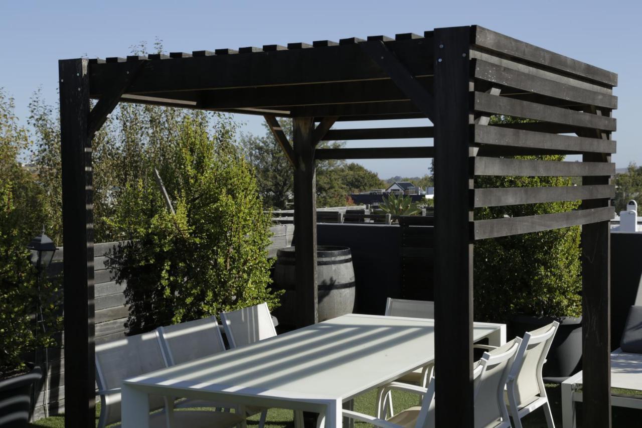 סטלנבוש 107 Dorpstraat Boutique Hotel מראה חיצוני תמונה